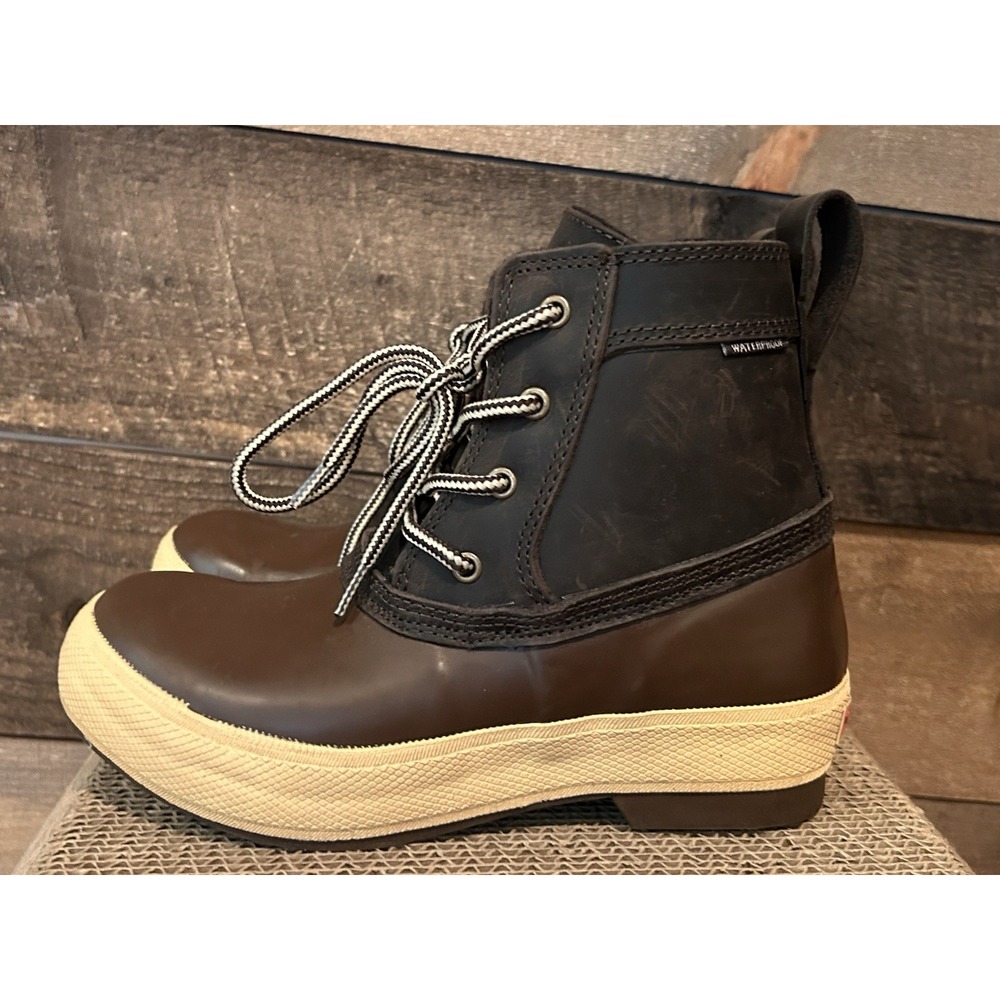 Xtratuf Women's 6 Inch Legacy‎ Lace Boot - Brown Size 6 NWOB